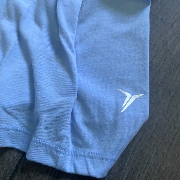 Women’s Old Navy Active Top- Light Blue - Picture 2 of 5